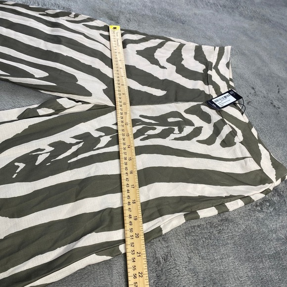 PrettyLittleThing Zebra Print Oversized Wide Leg High Waist Boho Trousers Sz 4 - Picture 8 of 15